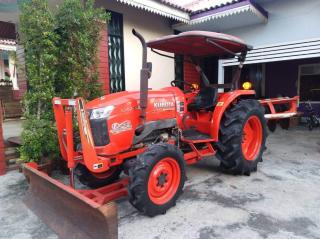 ขายรถไถคูโบต้าL4708 ปี56ทำงานพัน ชม.สภาพเดิมสวยใบมีดหน้า ผานหลัง พร้อมทำงาน 